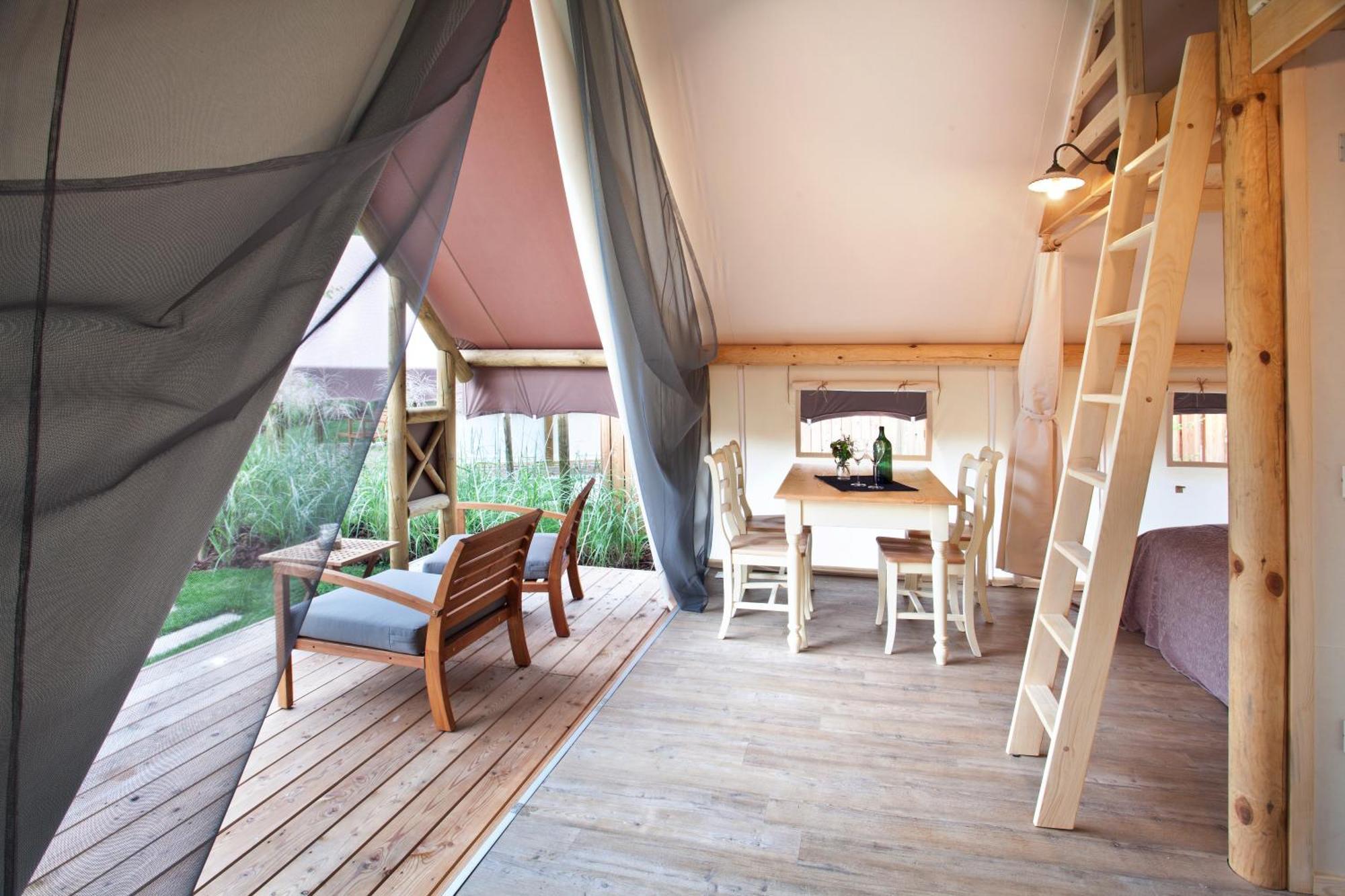 Charming Slovenia - Herbal Glamping Resort Ljubno Eksteriør bilde